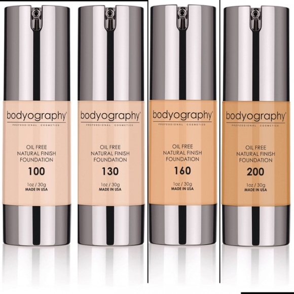*FREE W ANY ITEM!Shade 220* Bodyography Foundation - Picture 1 of 4